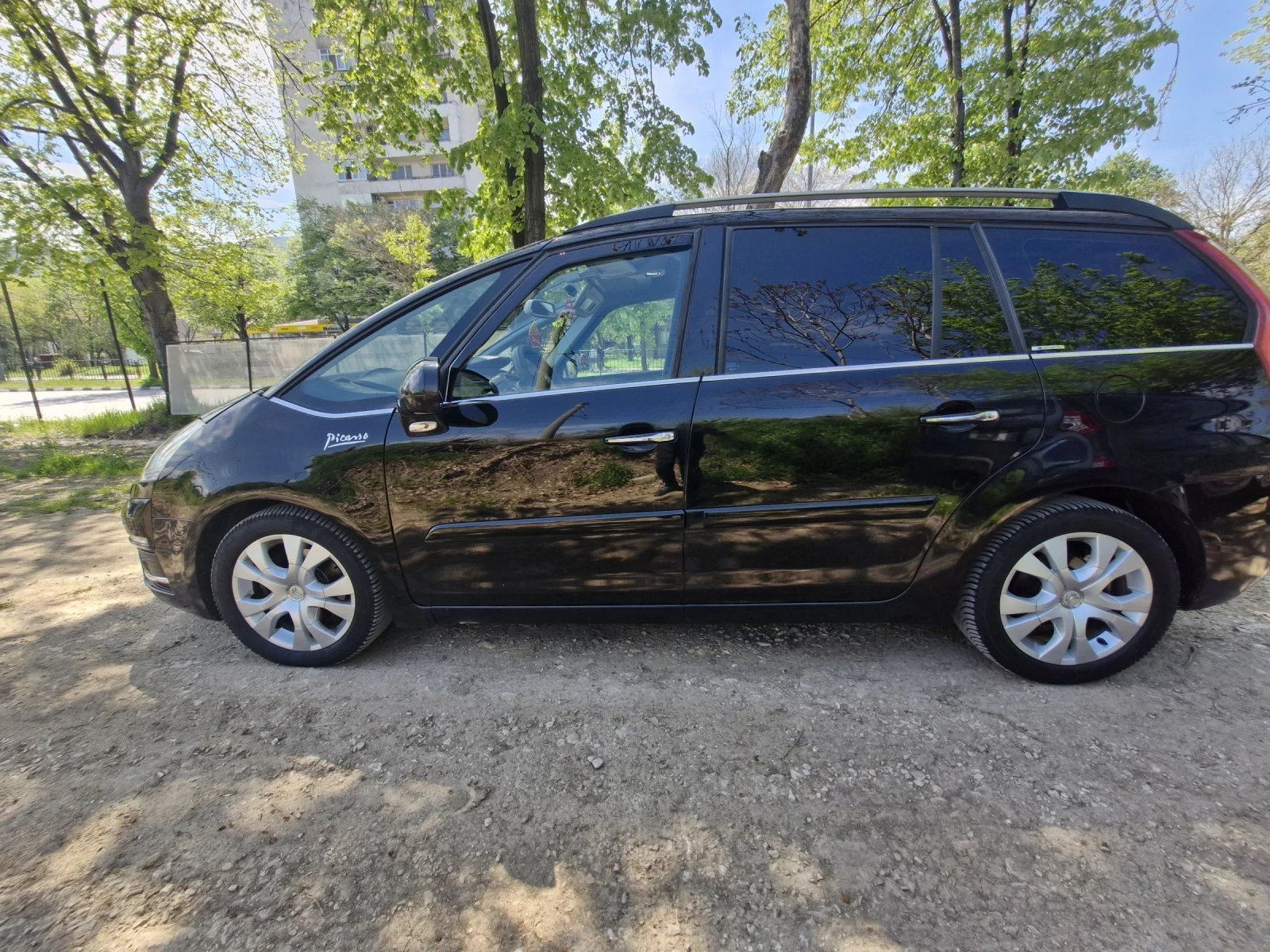 Citroen C4 Picasso 2.0 дизел 150к.с. фейслифт Автоматик 7 места - изображение 4