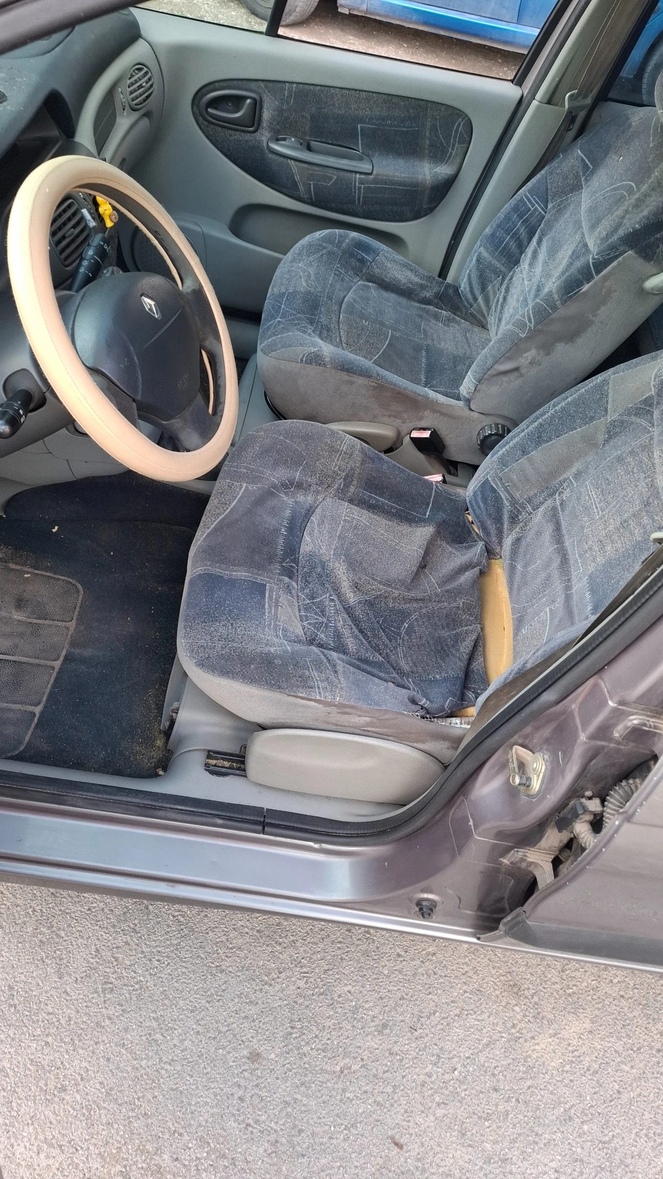 Renault Scenic 1.6i+ Газ.инжекцион - изображение 10