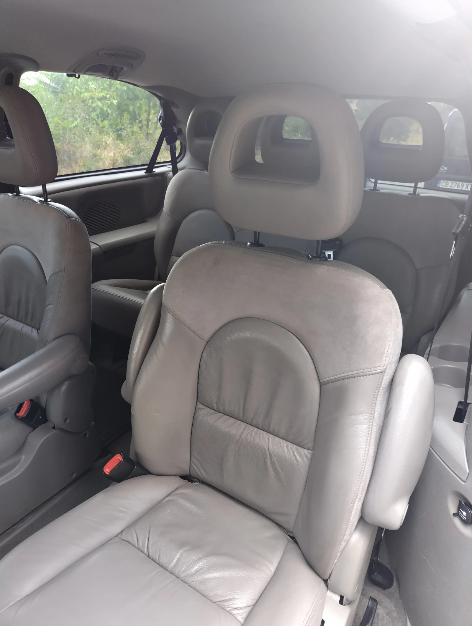 Chrysler Gr.voyager Limited AWD - изображение 10