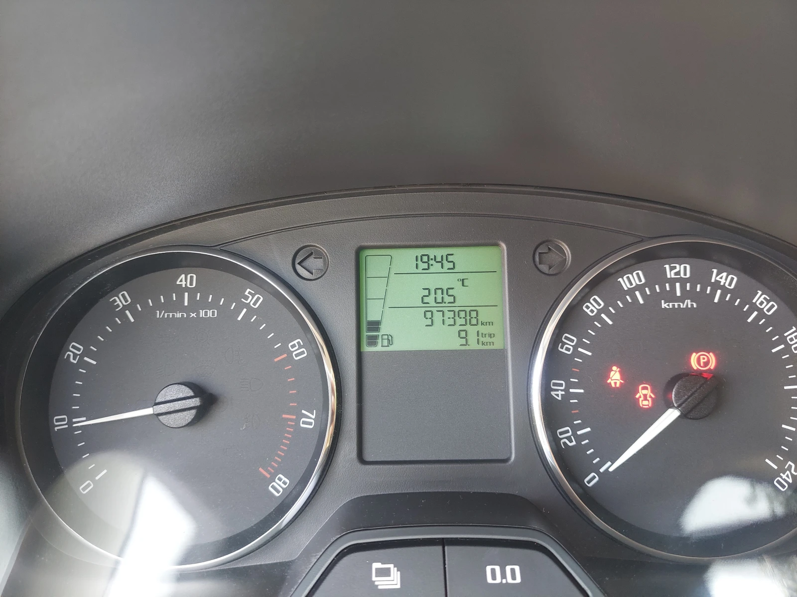 Skoda Fabia 1, 2i 69ps 97000km!!! - изображение 9
