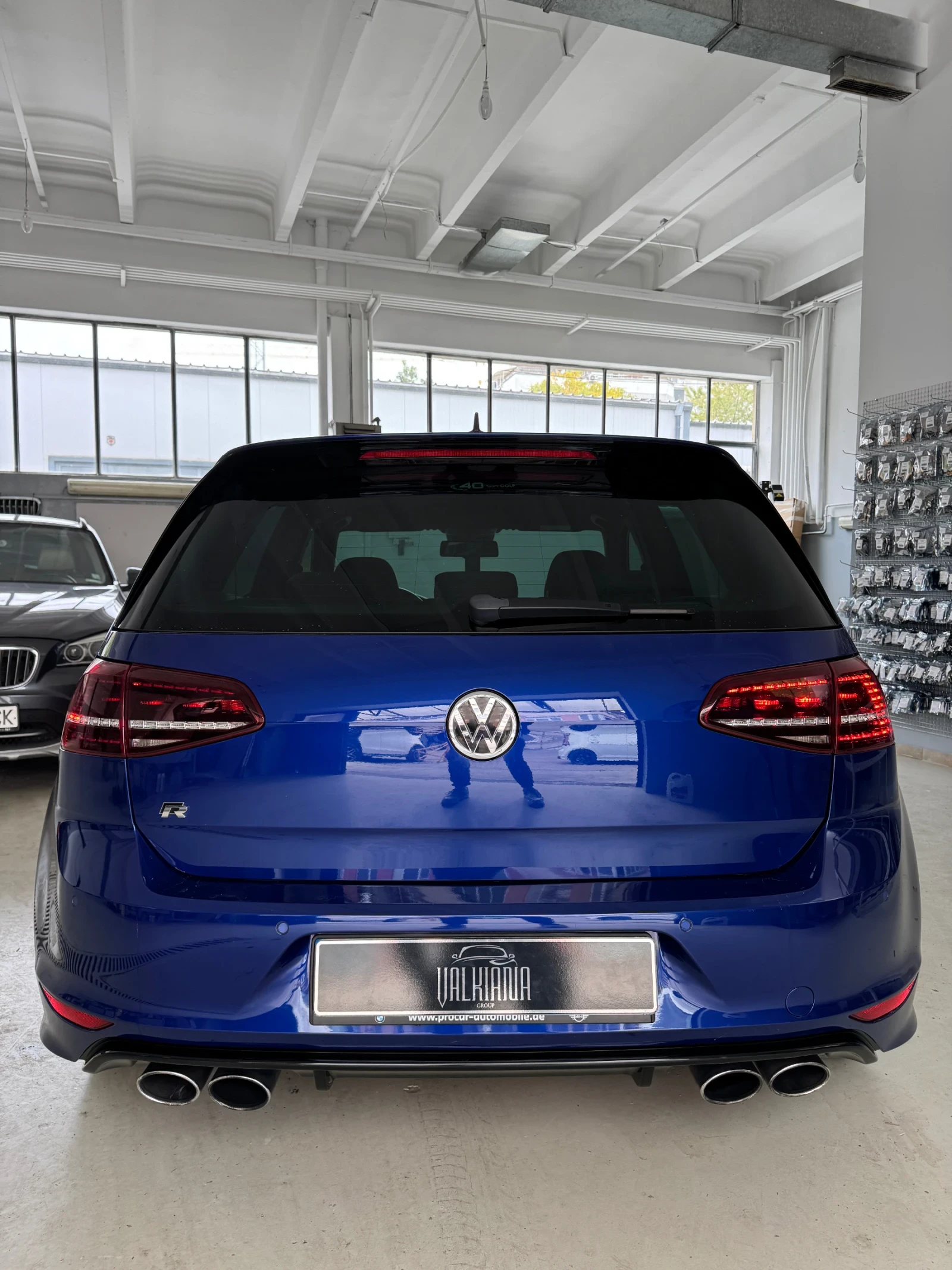 VW Golf VII R 2.0 tsi - изображение 10