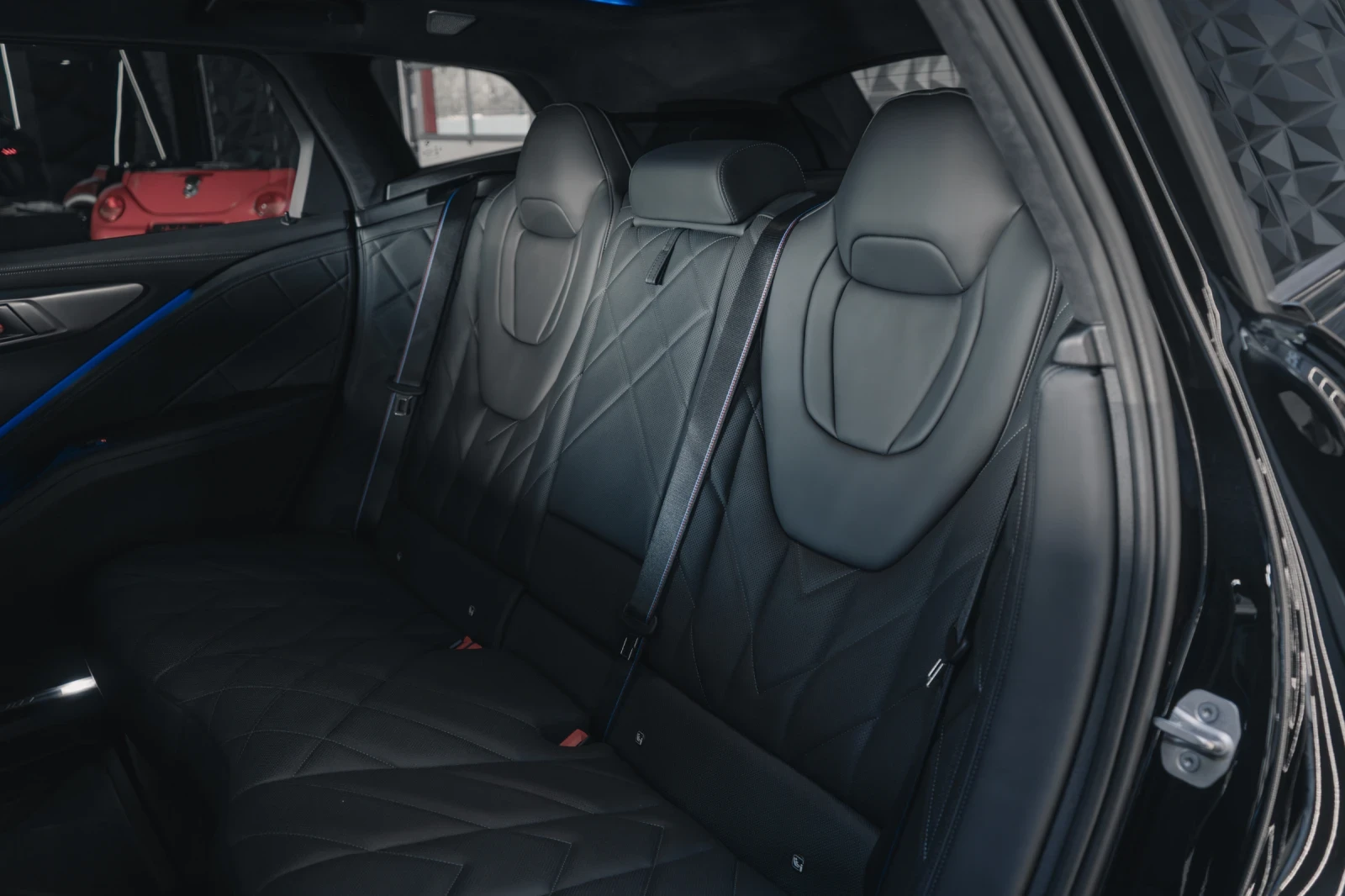 BMW XM V8 PLUG-IN HYBRID* FULL * BOWERS&WILKINS* LED - изображение 5