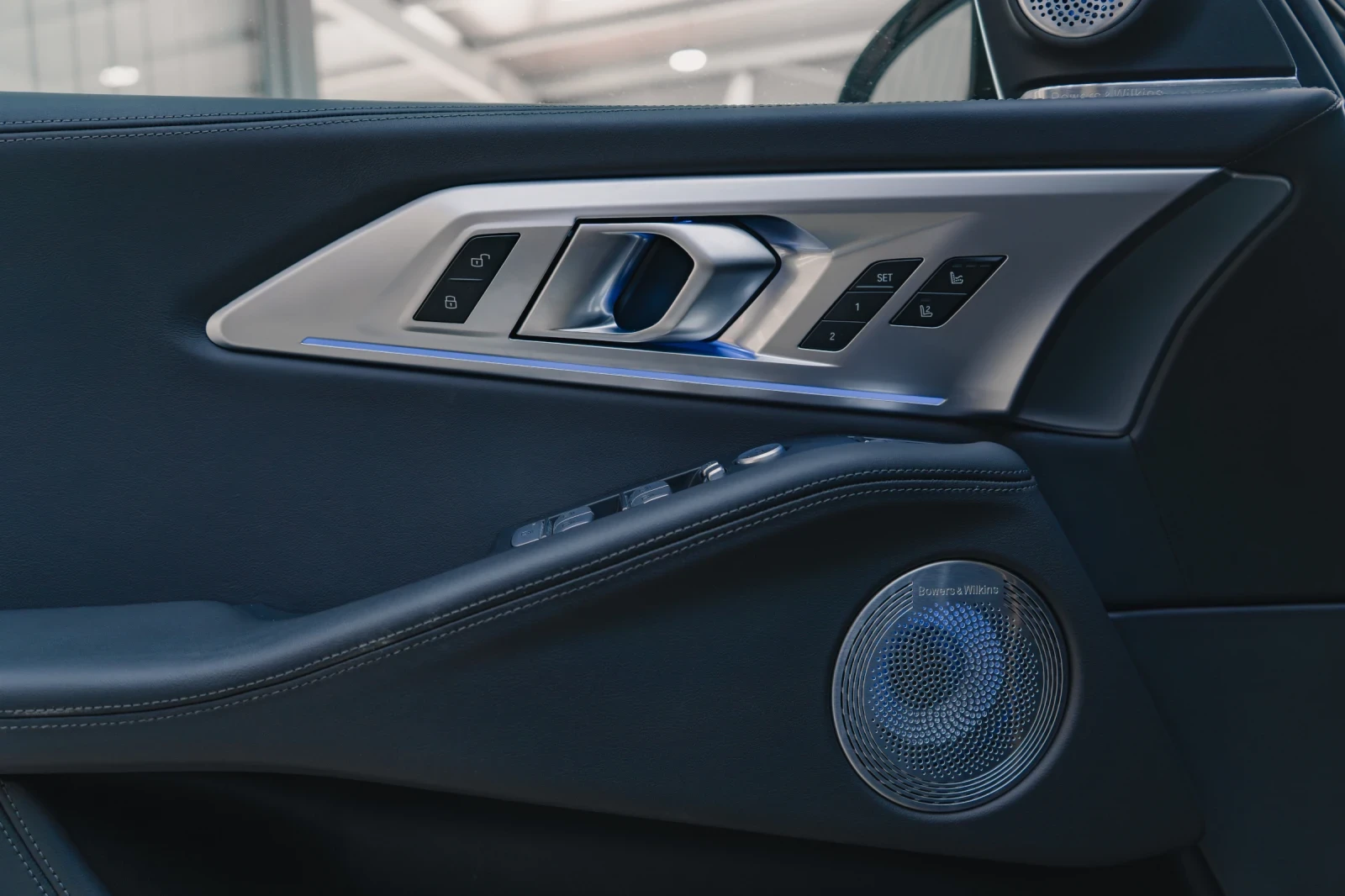 BMW XM V8 PLUG-IN HYBRID* FULL * BOWERS&WILKINS* LED | Mobile.bg   16