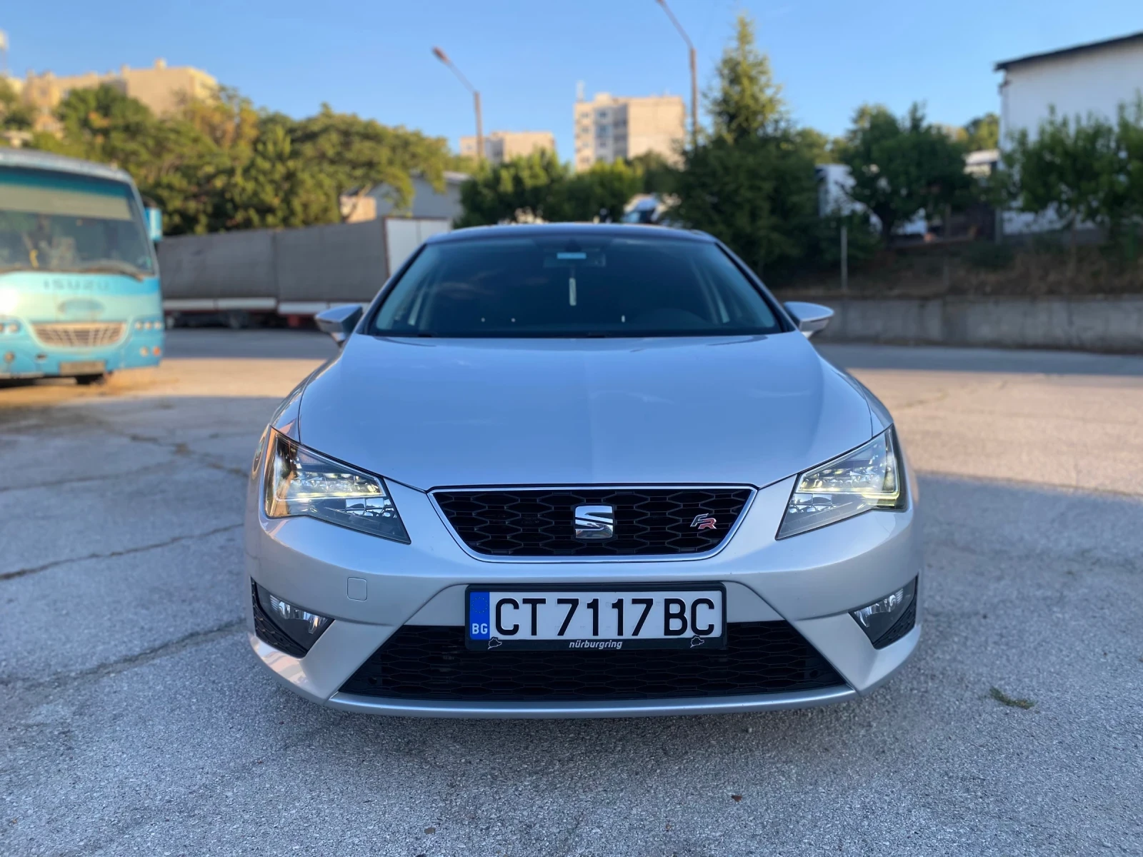 Seat Leon 2.0TDI 184к.с. DSG - изображение 2