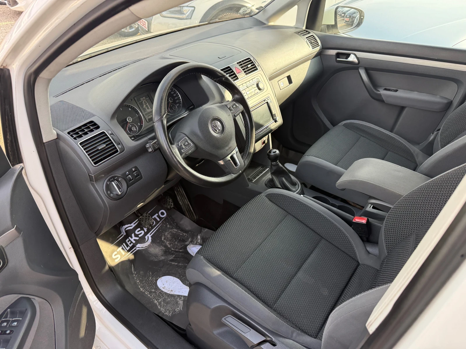 VW Touran ����� -7 ����� | Mobile.bg � ����������� 10