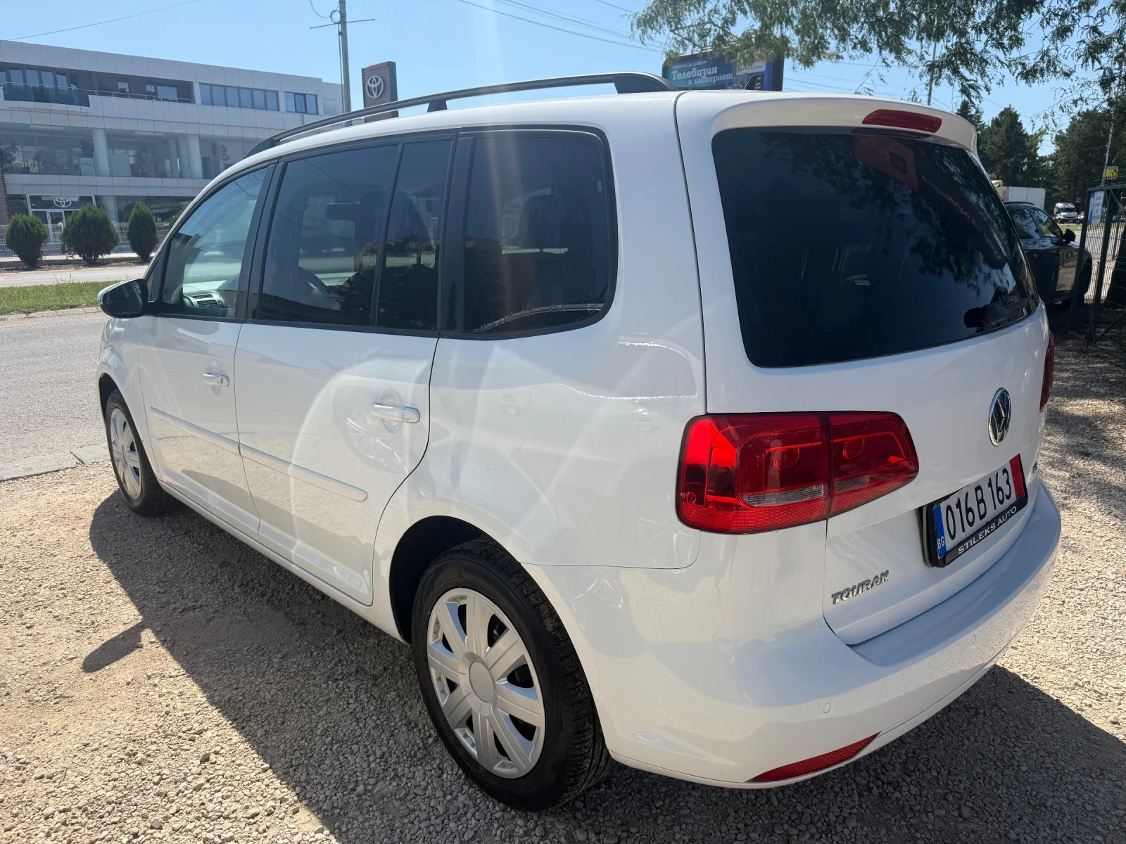 VW Touran ����� -7 ����� | Mobile.bg � ����������� 3