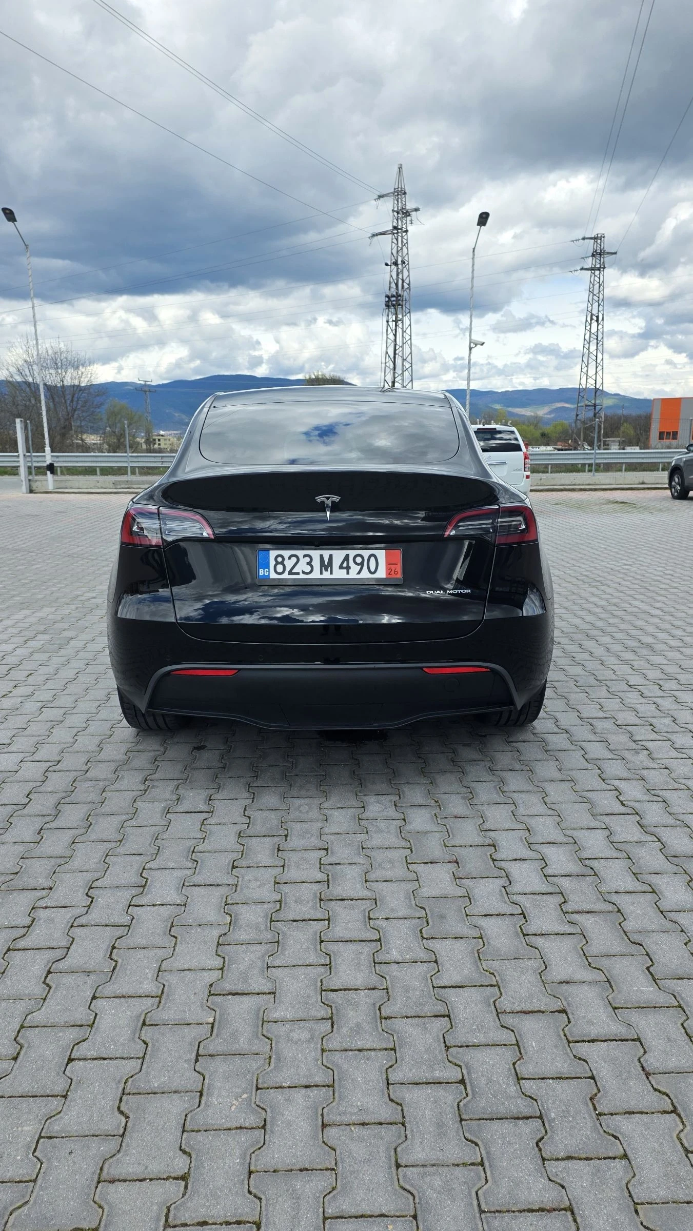 Tesla Model Y AWD DUAL MOTOR  , снимка 4 - Автомобили и джипове - 53747275