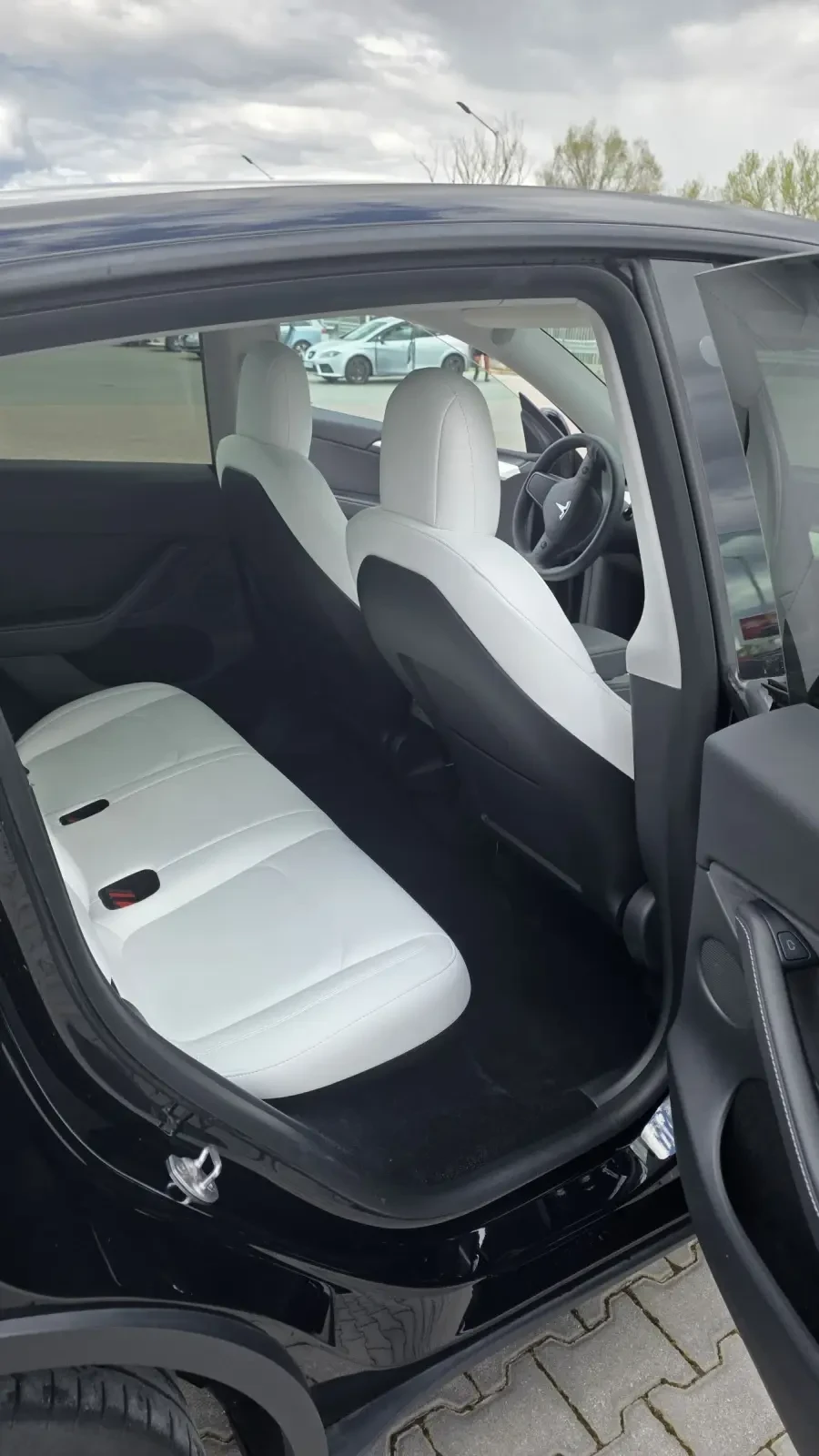 Tesla Model Y AWD DUAL MOTOR  , снимка 13 - Автомобили и джипове - 53747275