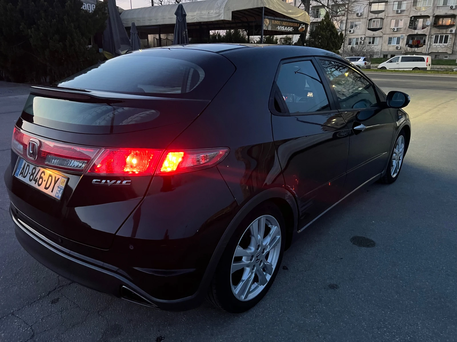 Honda Civic 2.2 CDTI FACELIFT/CLIMA/PANORAMA, снимка 6 - Автомобили и джипове - 53960108