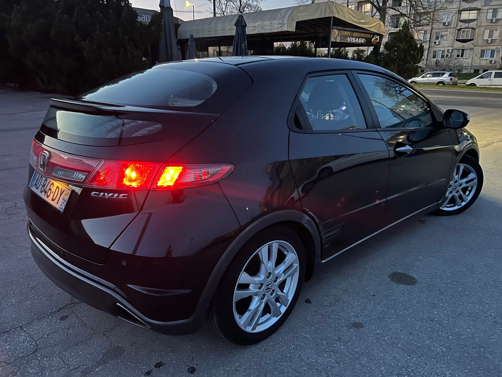 Honda Civic 2.2 CDTI FACELIFT/CLIMA/PANORAMA, снимка 12 - Автомобили и джипове - 53960108