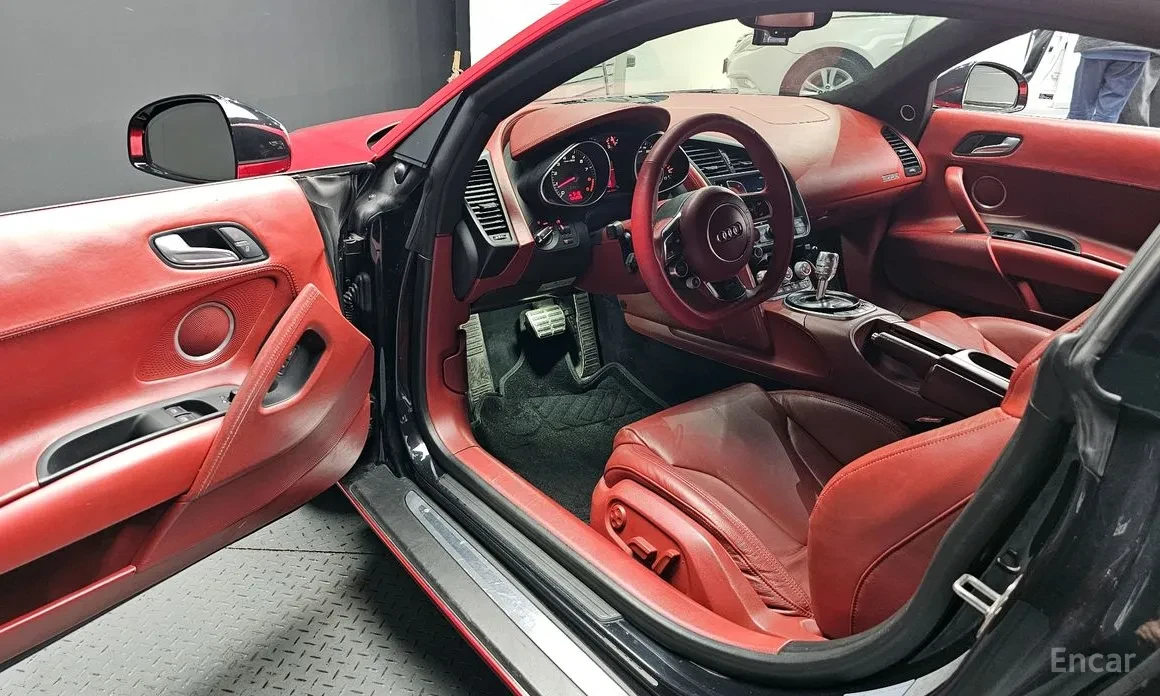 Audi R8 QUATTRO V8 | Mobile.bg � ����������� 9