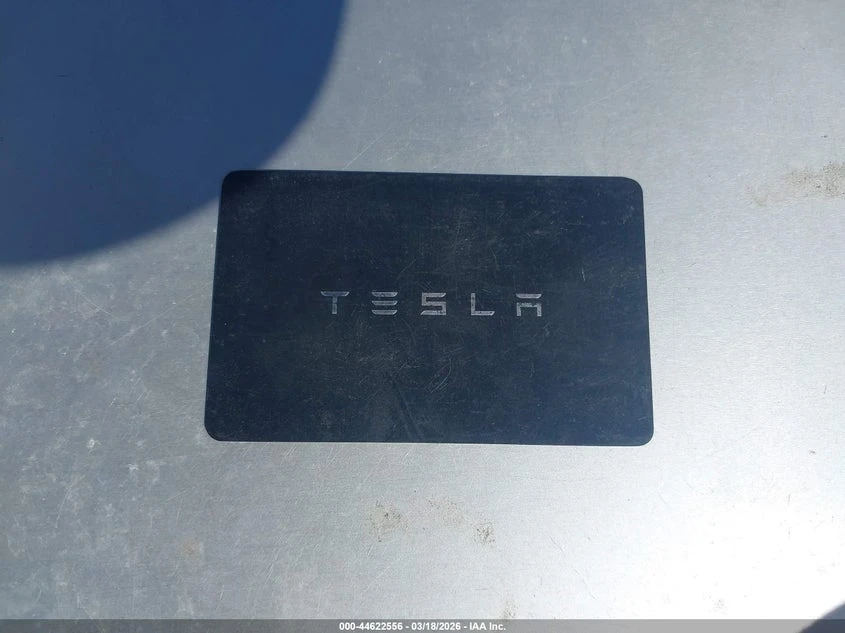 Tesla Model Y Long Range Dual Motor All-Wheel Drive, снимка 11 - Автомобили и джипове - 54419102