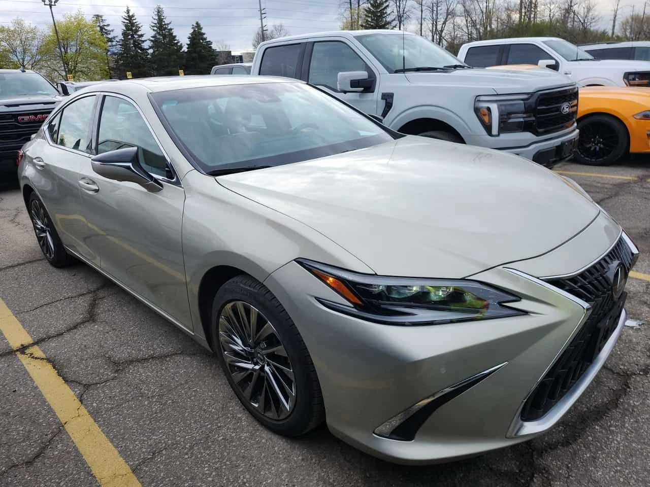 Lexus ES 300 Hybrid * E��� ���������� * ��� ��������� * CARFAX  | Mobile.bg � ����������� 2