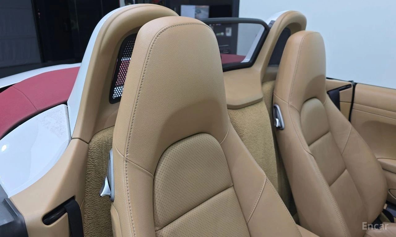 Porsche Boxster 2.7* PDK, снимка 15 - Автомобили и джипове - 54625846