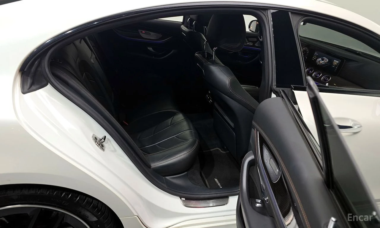 Mercedes-Benz CLS 53 AMG 4MATIC+ BURMESTER* ОБДУХВАНЕ* LANE* ASSIST* , снимка 15 - Автомобили и джипове - 54651491
