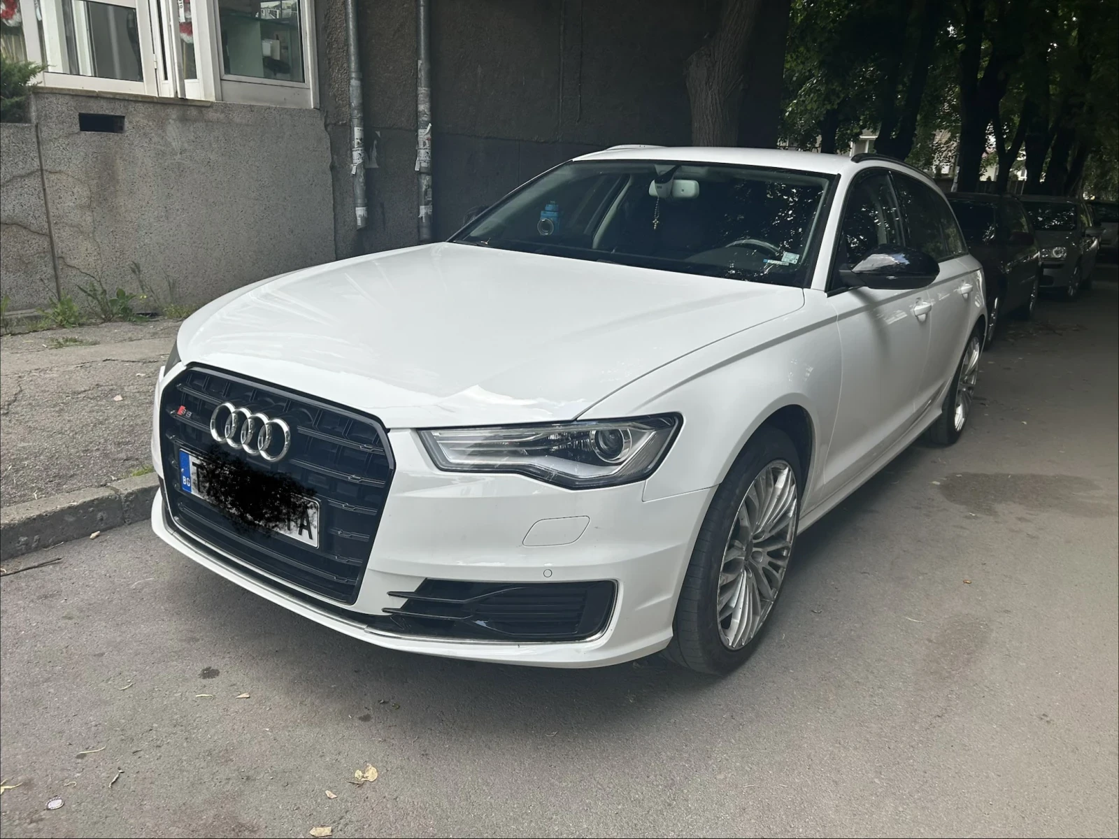 Audi A6 2, 0 FACE, снимка 5 - Автомобили и джипове - 54779601