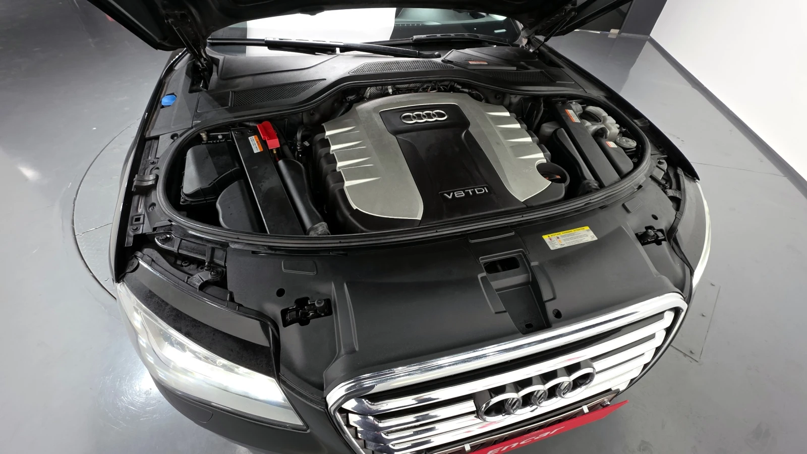 Audi A8 4.2TDI !МАСАЖИ! PANO! !360!, снимка 5 - Автомобили и джипове - 54952923