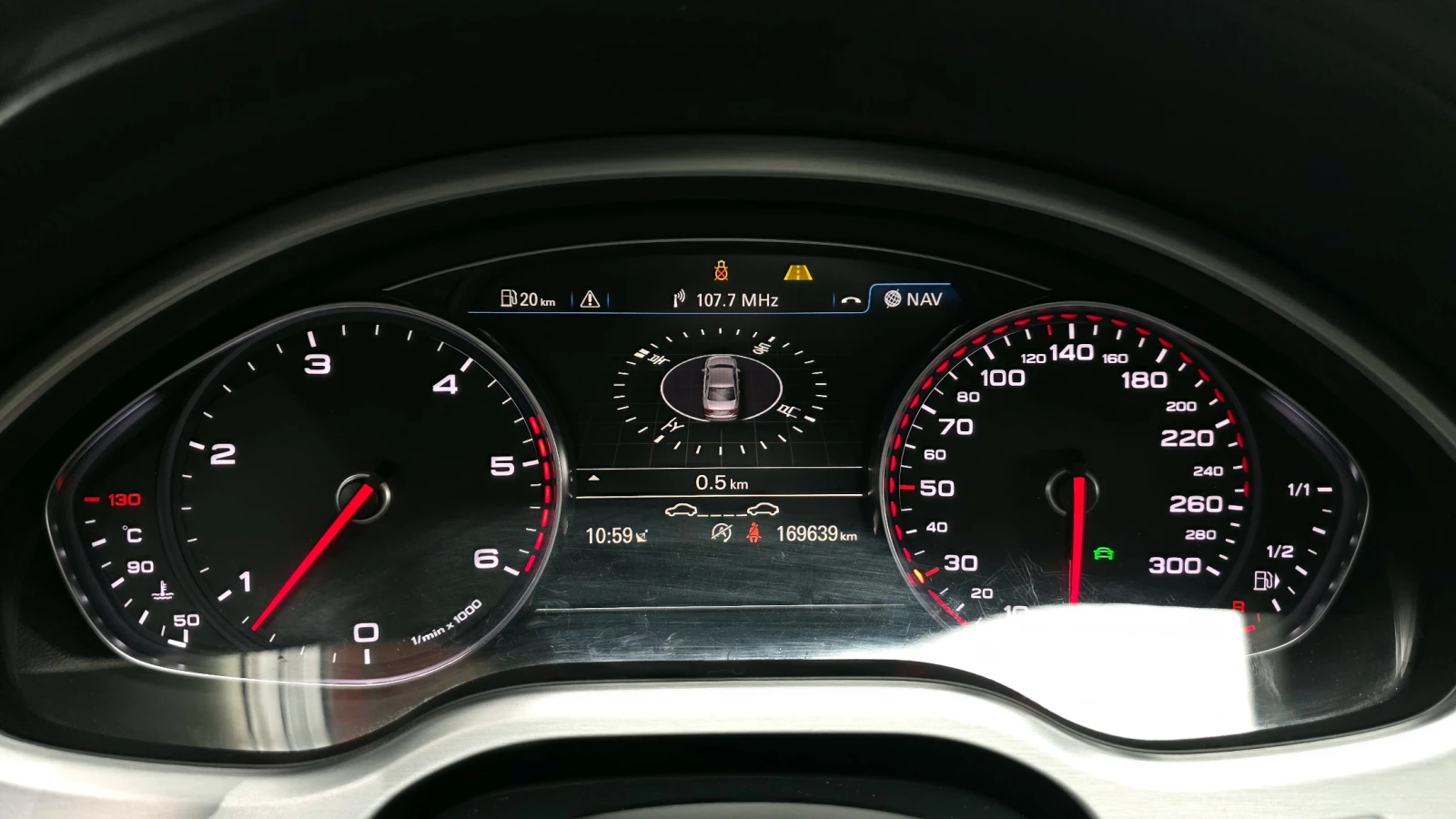 Audi A8 4.2TDI !МАСАЖИ! PANO! !360!, снимка 7 - Автомобили и джипове - 54952923