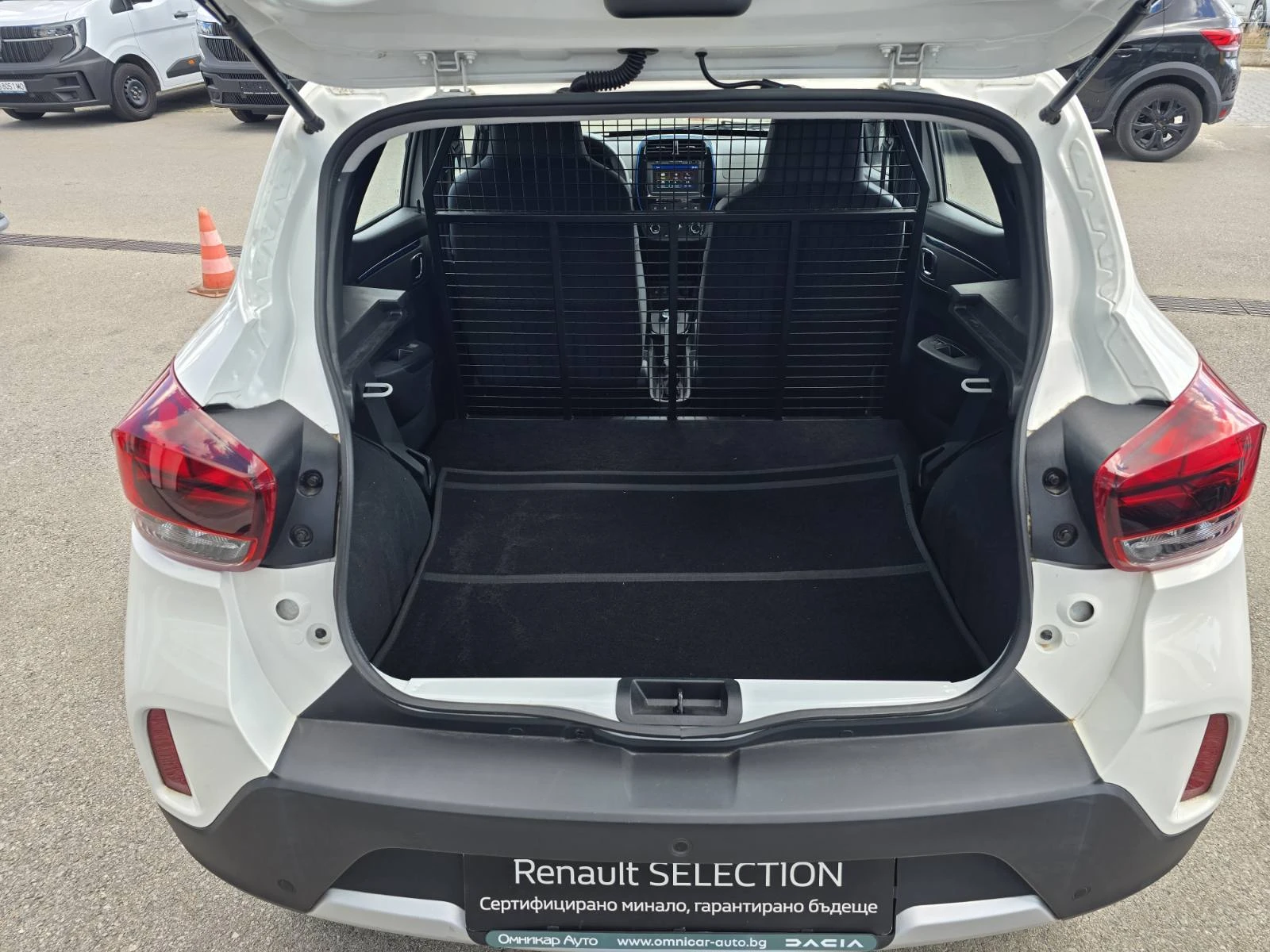 Dacia Spring Electric 45 (33kW), снимка 13 - Автомобили и джипове - 55077891