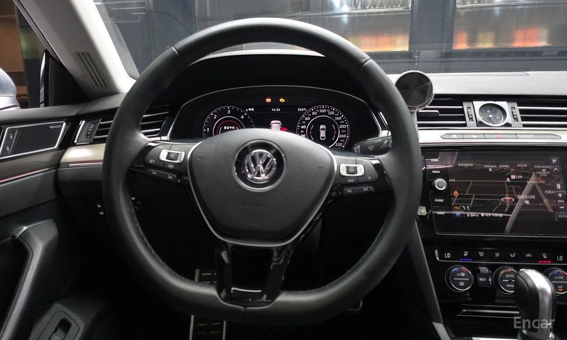 VW Arteon, снимка 13 - Автомобили и джипове - 55181541