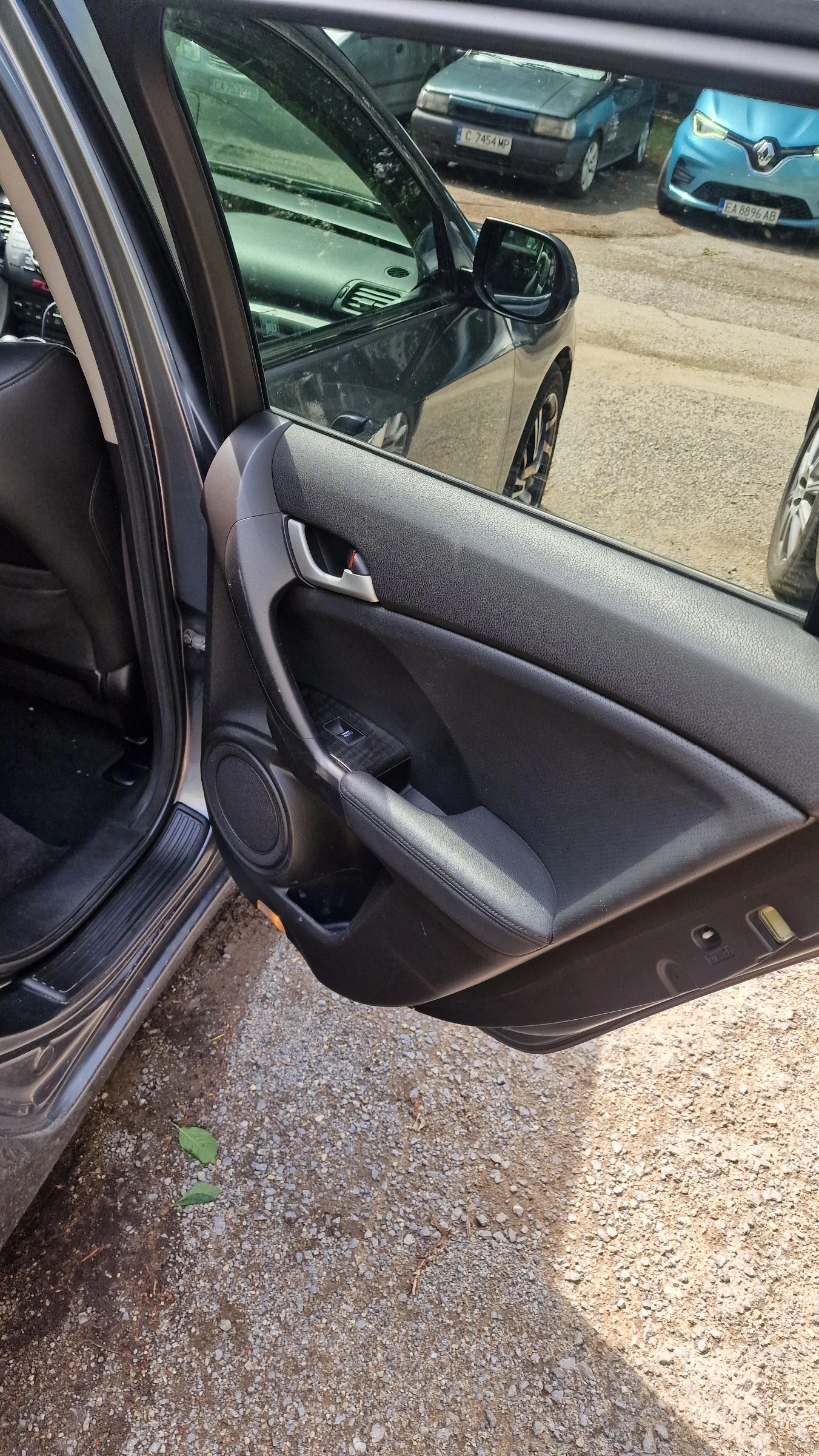 Honda Accord 2.4 бензин автомат, снимка 12 - Автомобили и джипове - 55563881