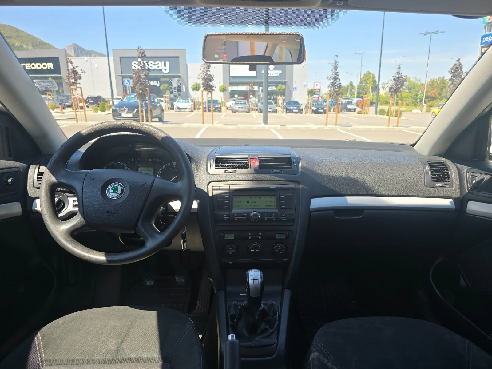 Skoda Octavia Комби 1.9TDI 4x4, снимка 9 - Автомобили и джипове - 55737511