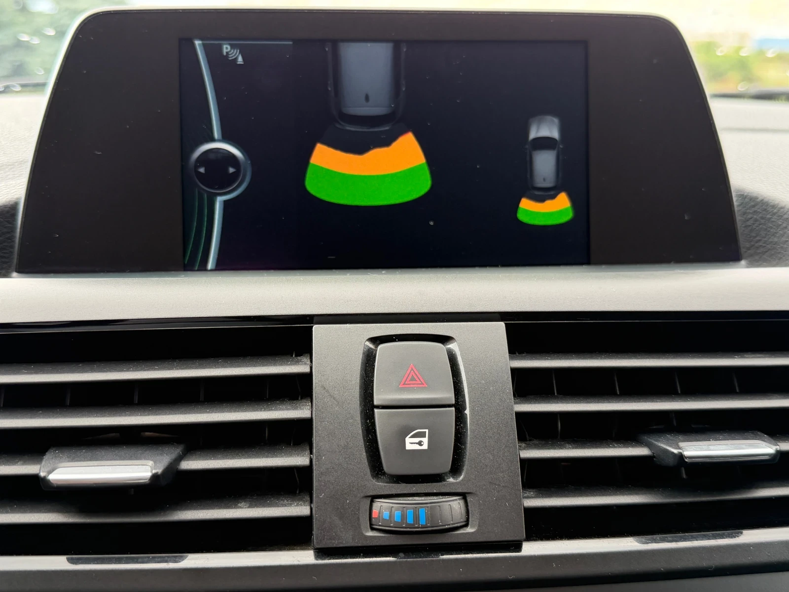 BMW 120 2.0d/ SPORT/ SHADOW LINE/PDC/BI XENON/LED/TOP | Mobile.bg � ����������� 14