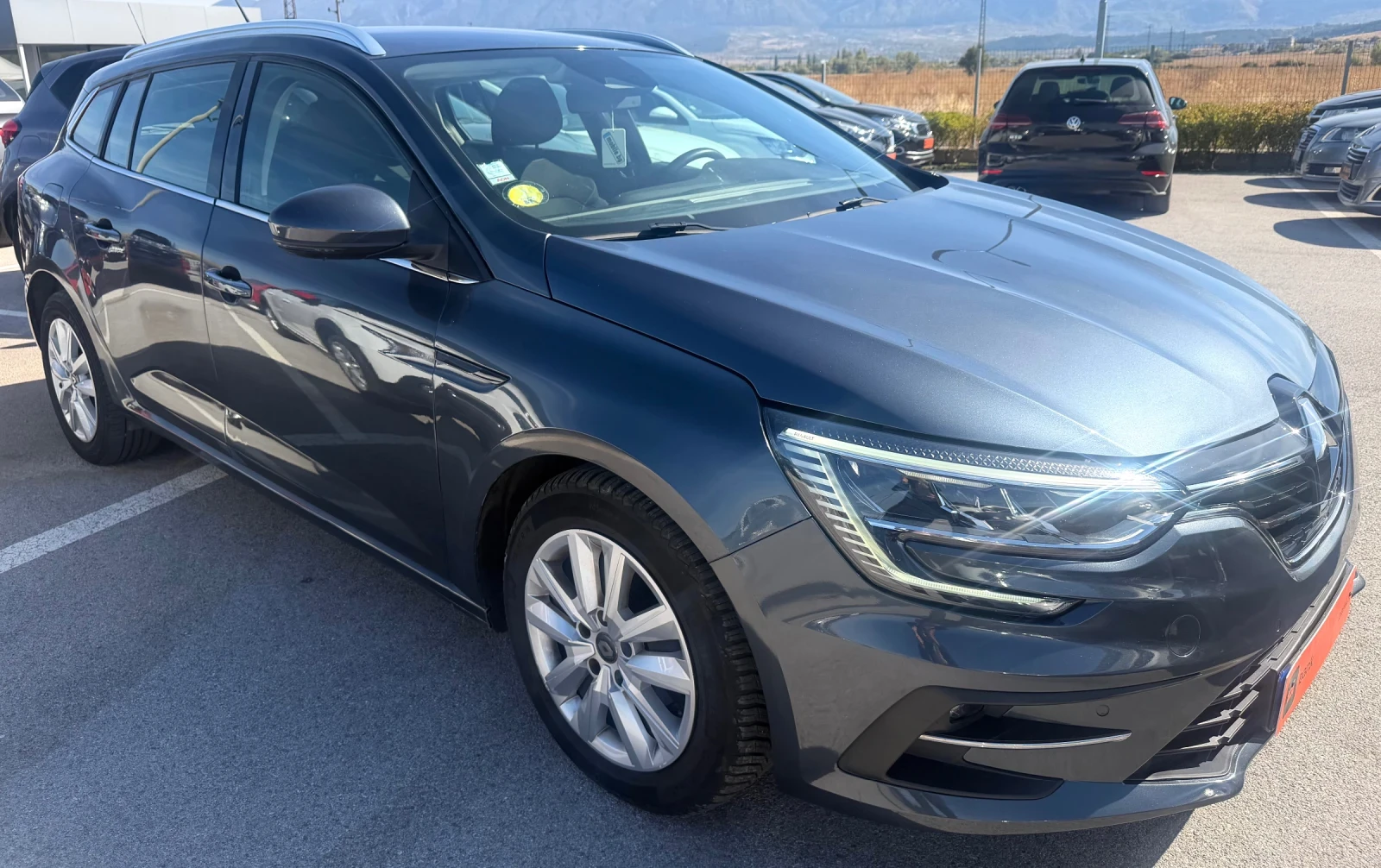 Renault Megane 1.5BDCI Automatic LED * KTEO* , снимка 11 - Автомобили и джипове - 56415704