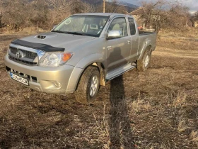 Toyota Hilux 2.5, снимка 3