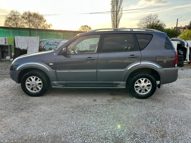 SsangYong Rexton, снимка 6 - Автомобили и джипове - 45280829