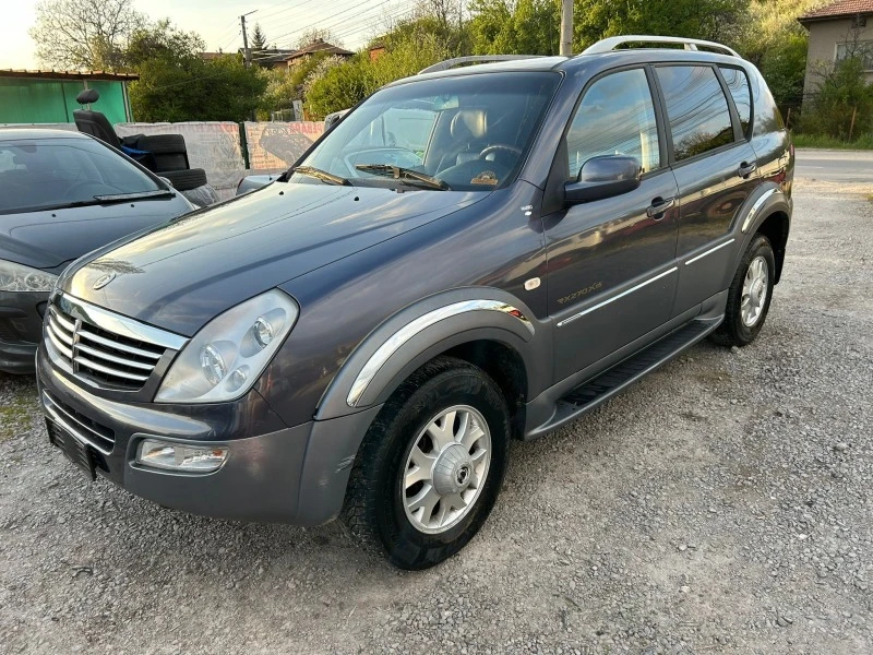 SsangYong Rexton, снимка 2 - Автомобили и джипове - 45280829