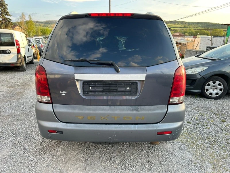 SsangYong Rexton, снимка 3 - Автомобили и джипове - 45280829