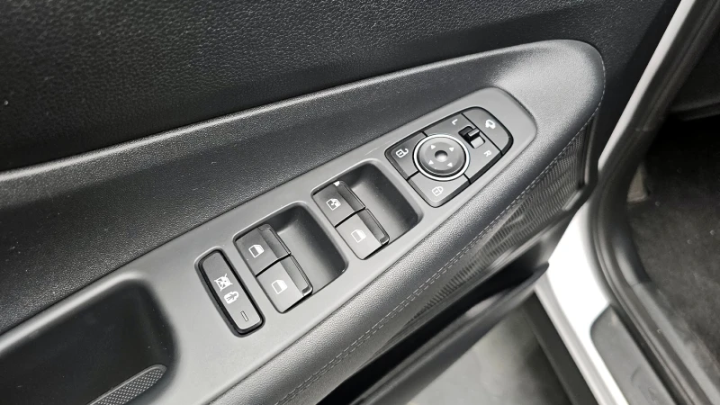 Hyundai Santa fe 2.0 2WD EXCLUSIVE autogeorge.com , снимка 17 - Автомобили и джипове - 52148932