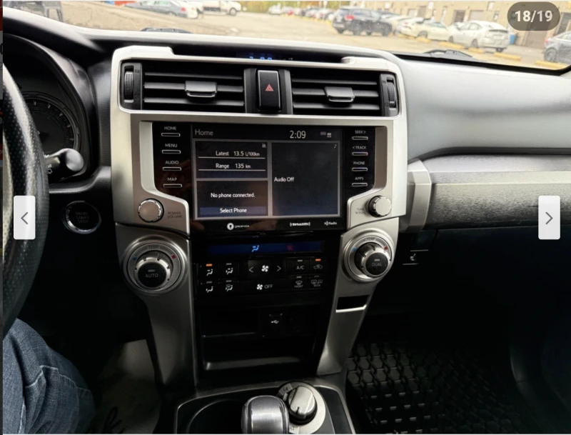 Toyota 4runner 4.0* V6* ДИСТРОНИК* ПОДГРЕВ* КАМЕРА* КЕЙЛЕС* , снимка 10 - Автомобили и джипове - 52239251