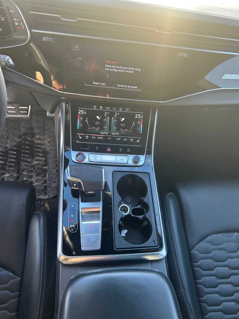 Audi RSQ8 CARFAX * * АВТО КРЕДИТ * * , снимка 9 - Автомобили и джипове - 52817022
