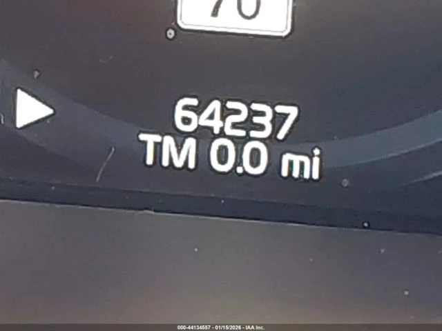 Volvo XC60 T5 MOMENTUM AWD/ЗАКУПИ ОТ 240 ЕВРО НА МЕСЕЦ, снимка 15 - Автомобили и джипове - 53271564