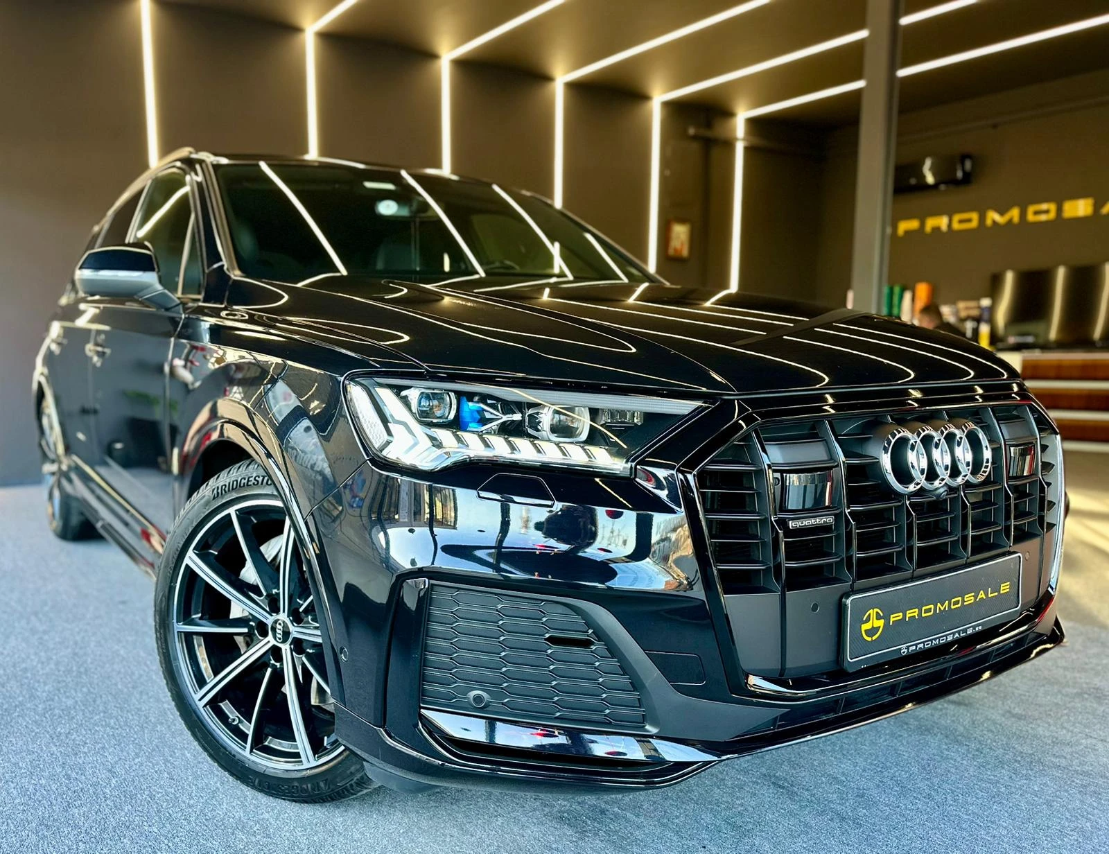 Audi Q7 Панорама* Matrix* Лизинг, снимка 1
