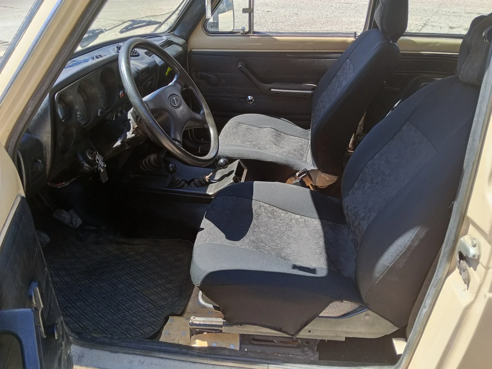 Lada Niva 1.6 - изображение 5
