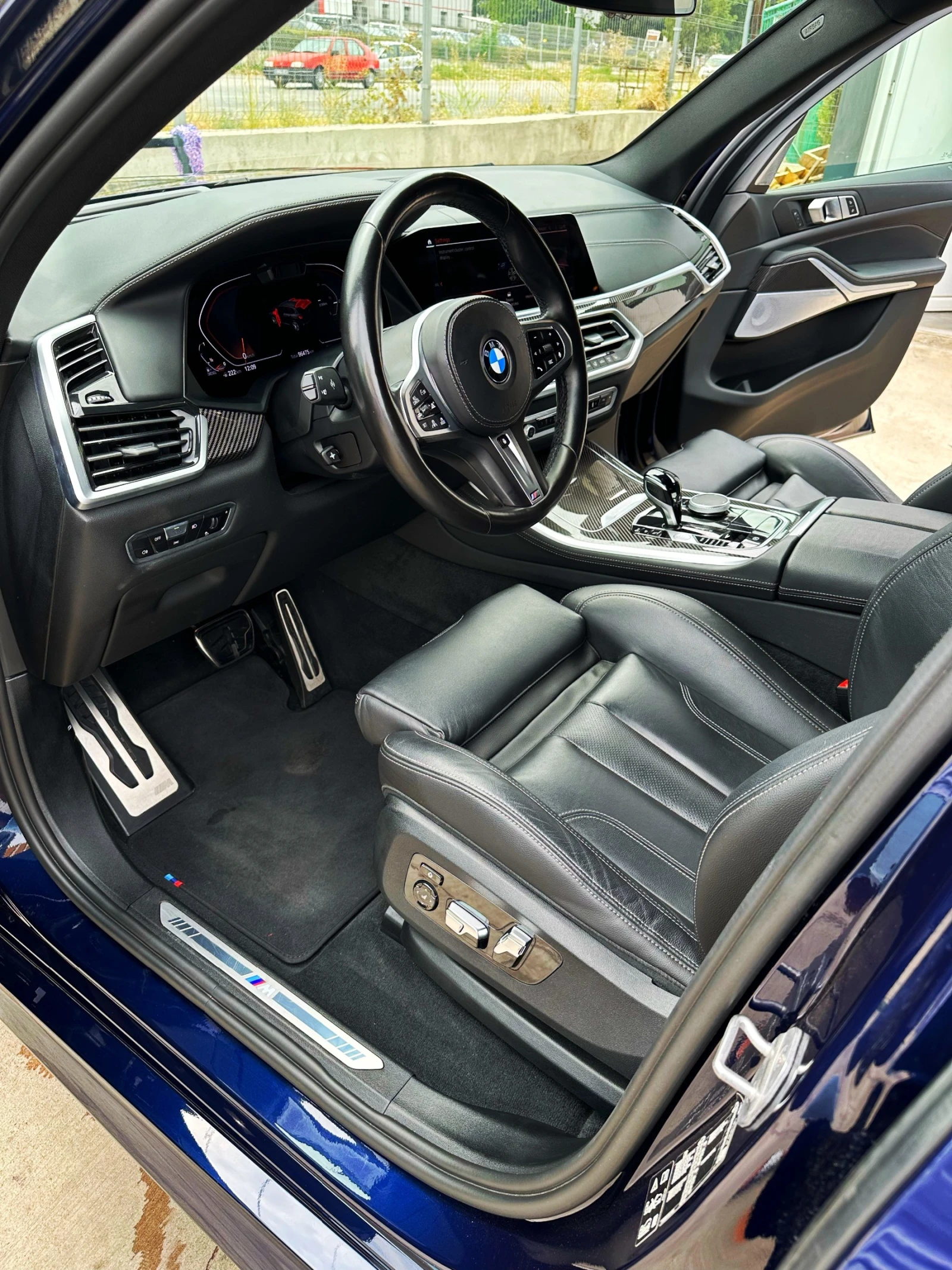 BMW X5 40d M-sport, Bowers&Wilkins, Soft-close, Integral - изображение 8