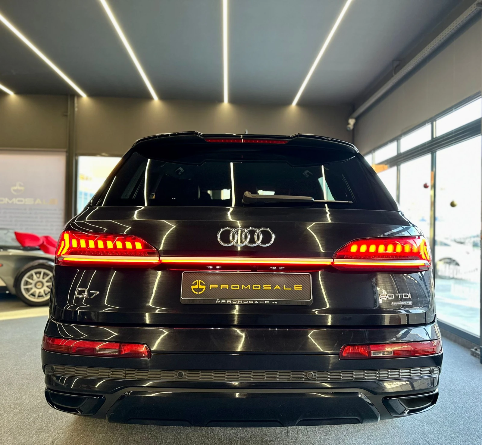 Audi Q7 Панорама* Matrix* Лизинг - изображение 5