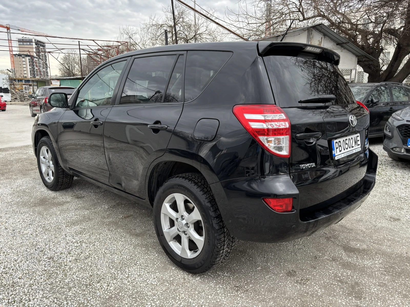Toyota Rav4 2.0-Бензин - изображение 3