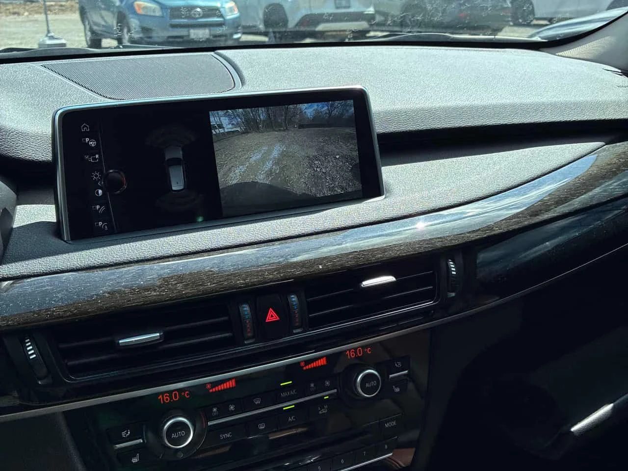 BMW X5 xDrive35i * КЛИП НА МОТОРА * ВТОРИ ГУМИ * ПОДГРЕВ , снимка 10 - Автомобили и джипове - 54132120