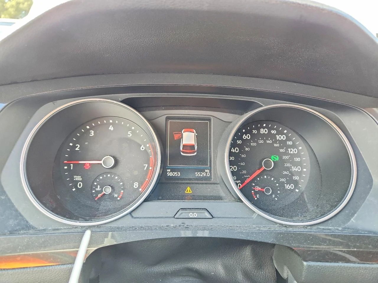 VW Tiguan 2.0l Volkswagen Se, снимка 9 - Автомобили и джипове - 54272965