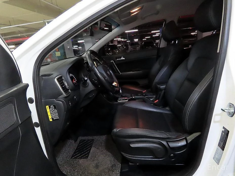 Kia Sportage, снимка 6 - Автомобили и джипове - 54391147