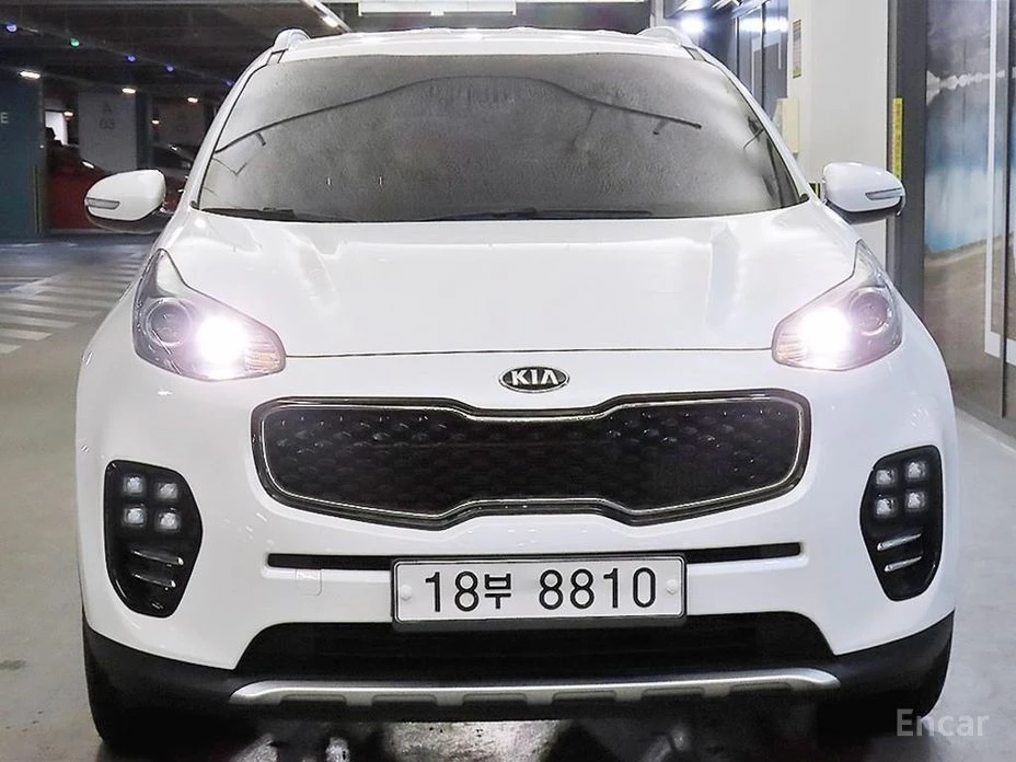 Kia Sportage, снимка 2 - Автомобили и джипове - 54391147