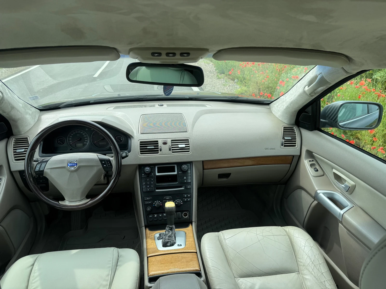 Volvo Xc90 2.4 185 h.p, снимка 8 - Автомобили и джипове - 54779791