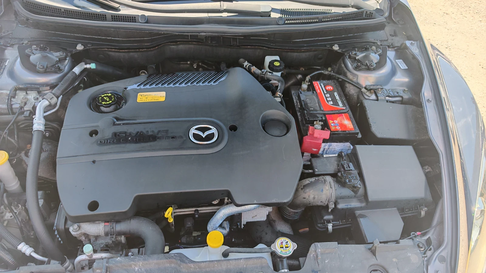 Mazda 6 2.0d, снимка 11 - Автомобили и джипове - 54902189