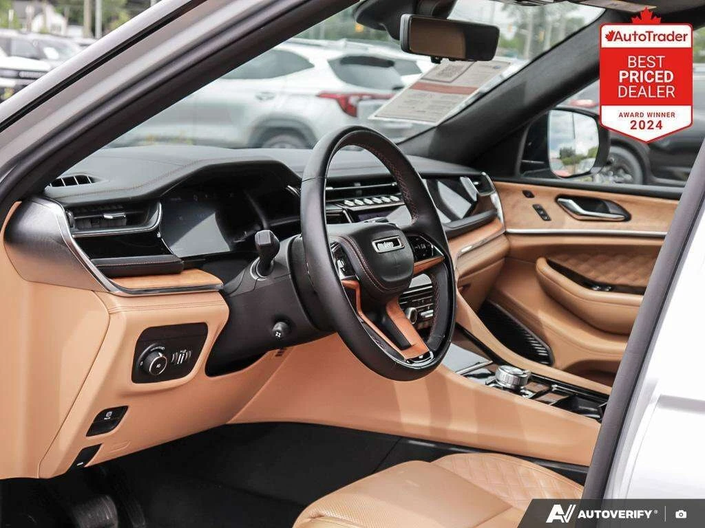 Jeep Grand cherokee 5.7 HEMI * Summit Reserve * CARFAX * , снимка 10 - Автомобили и джипове - 55849399