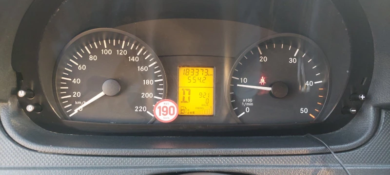 Mercedes-Benz Vito 113 cdi 4x4 клима, снимка 16 - Бусове и автобуси - 49105968