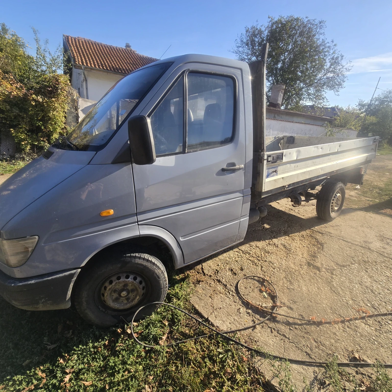 Mercedes-Benz 308